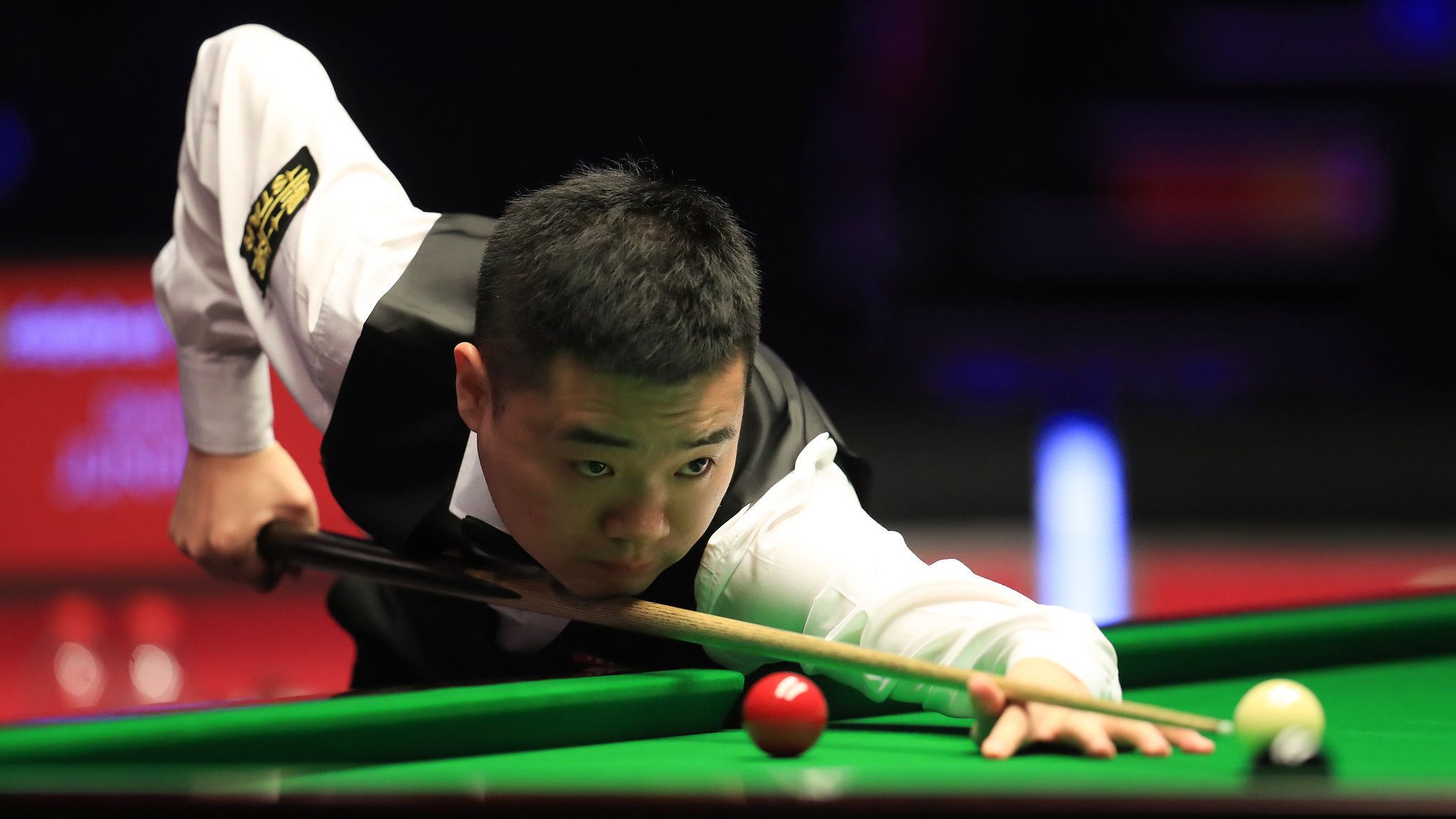 加强战术执 加强战术执