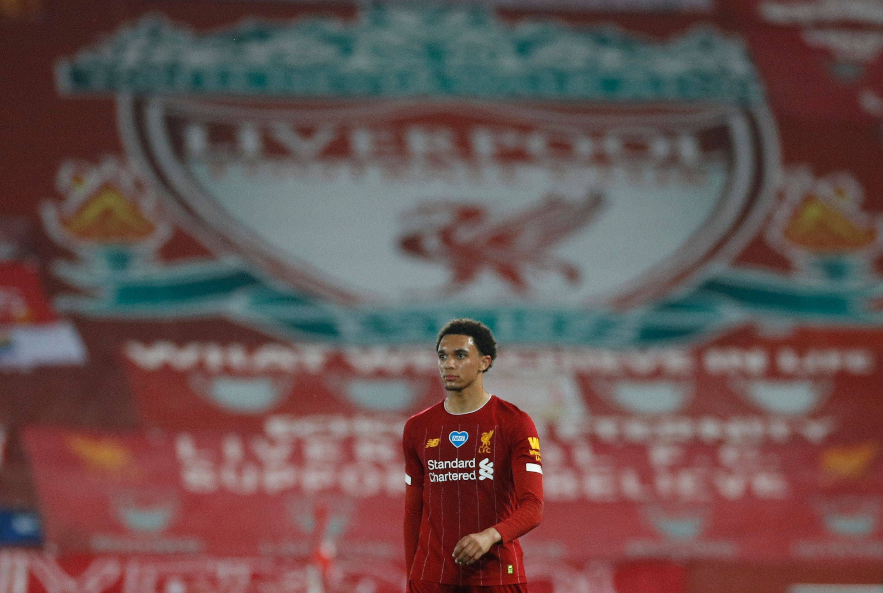 在克雷莫内 在克雷莫内