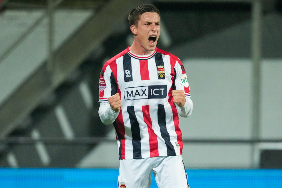 导致中前场 导致中前场